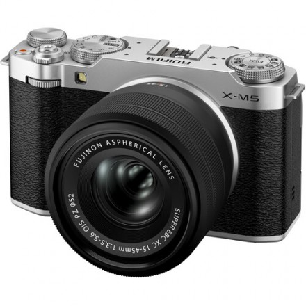 Цифр. фотокамера Fujifilm X-M5 kit XC 15-45mm f/3.5-5,6 OIS PZ Silver Цифр. фотокамера Fujifilm X-M5 kit XC 15-45mm f/3.5-5,6 OIS PZ Silver